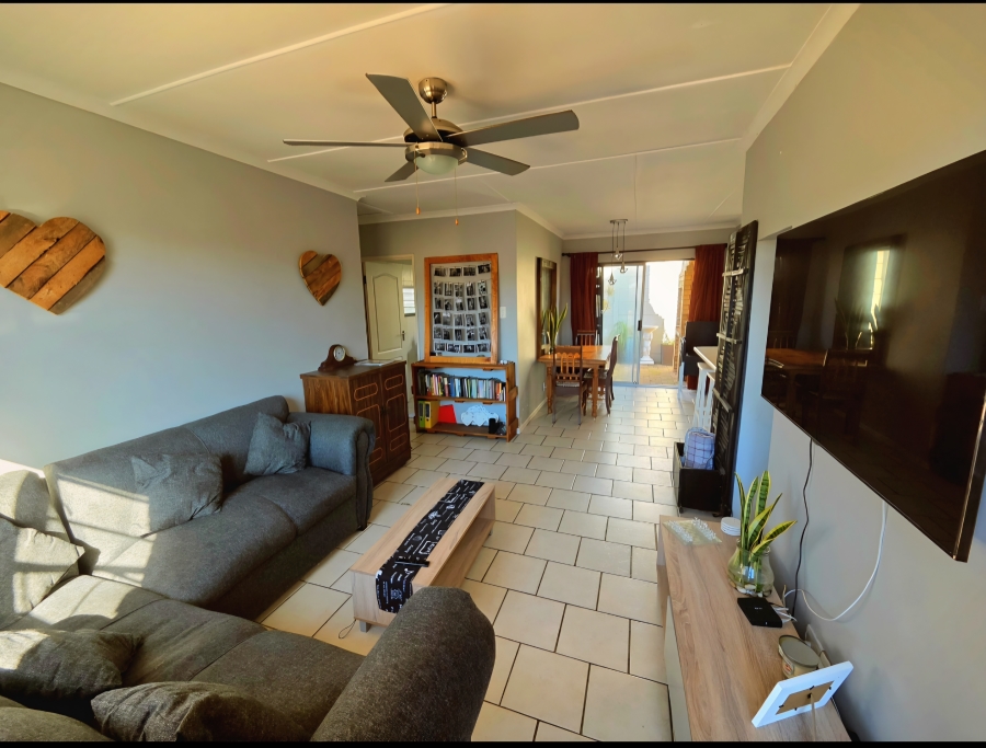 2 Bedroom Property for Sale in Jeffreys Bay Central Eastern Cape